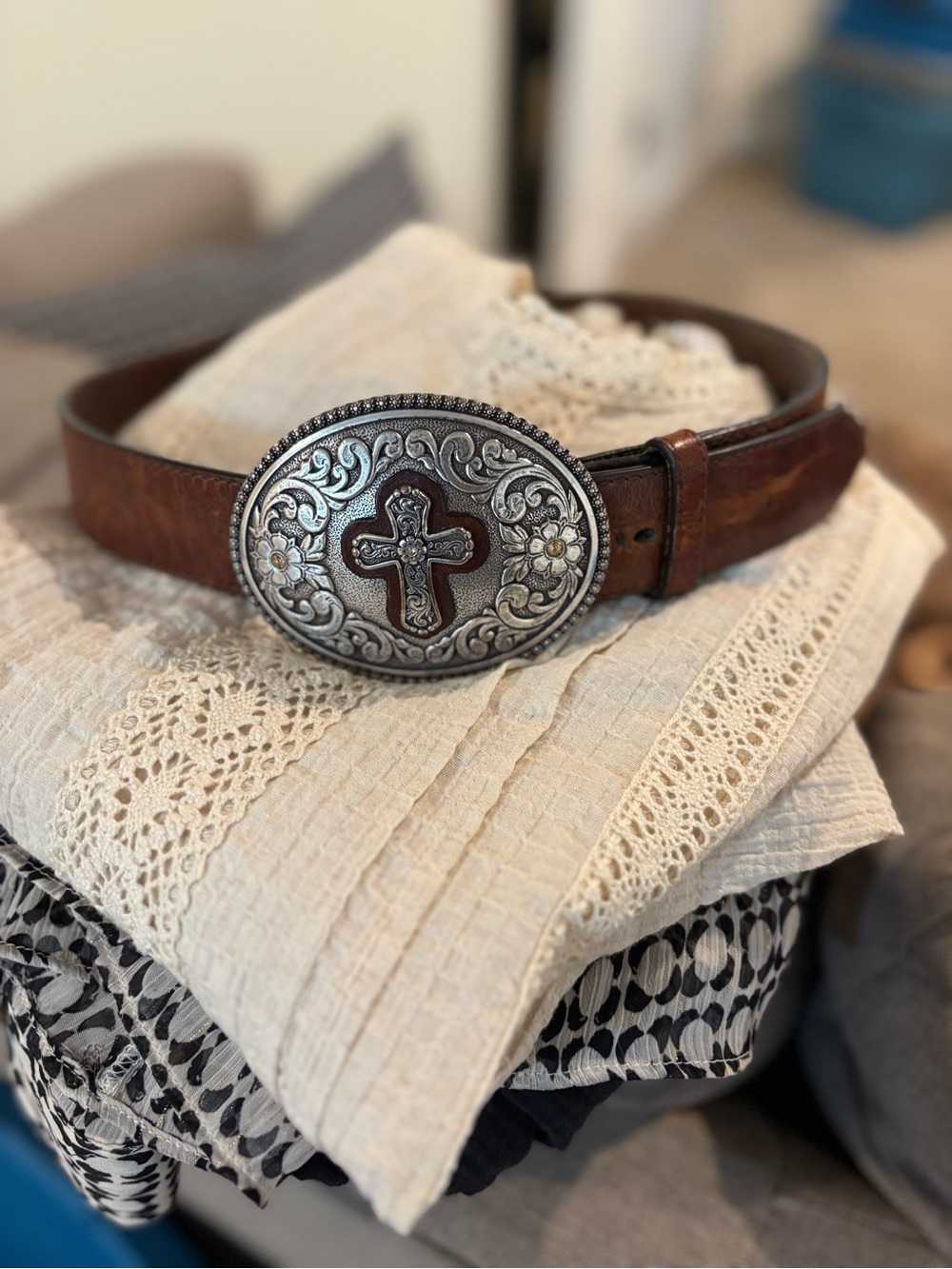 Ariat Brown Leather Belt with Silver Cross Oval Buckle
